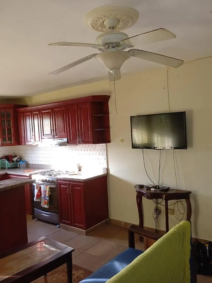 Casa Boca Chica Daire 0*,